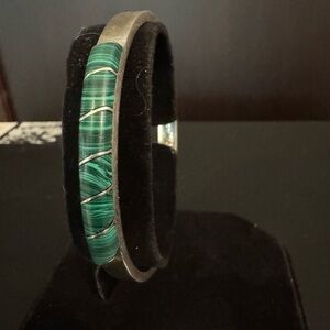 Heavy Sterling‎ Silver Bracelet with genuine Malachite Green inlayed stones
